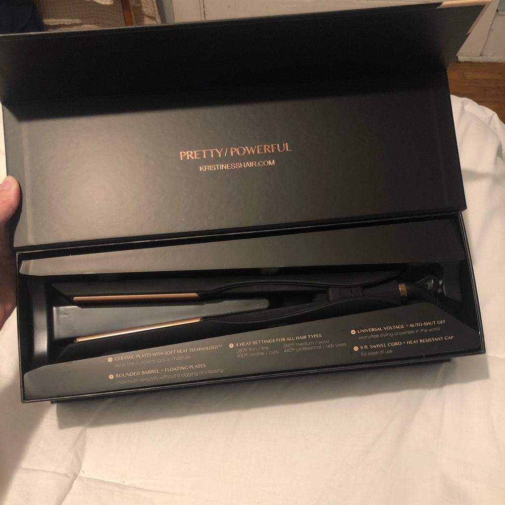 ✨final sale✨ Kristin Ess ceramic hair straightener EUC